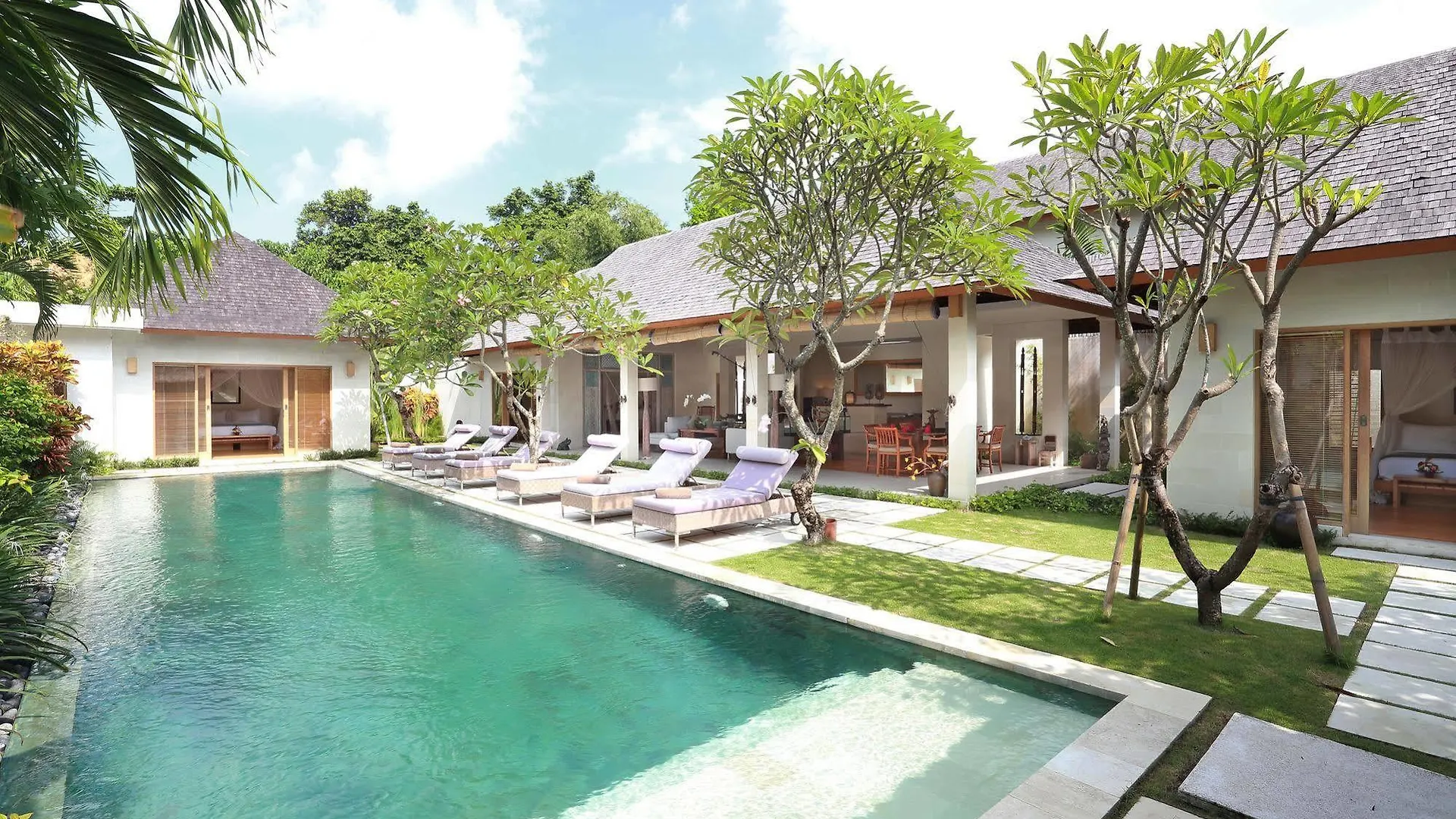 Villa Bali Asri Batubelig Seminyak   Seminyak (Bali)