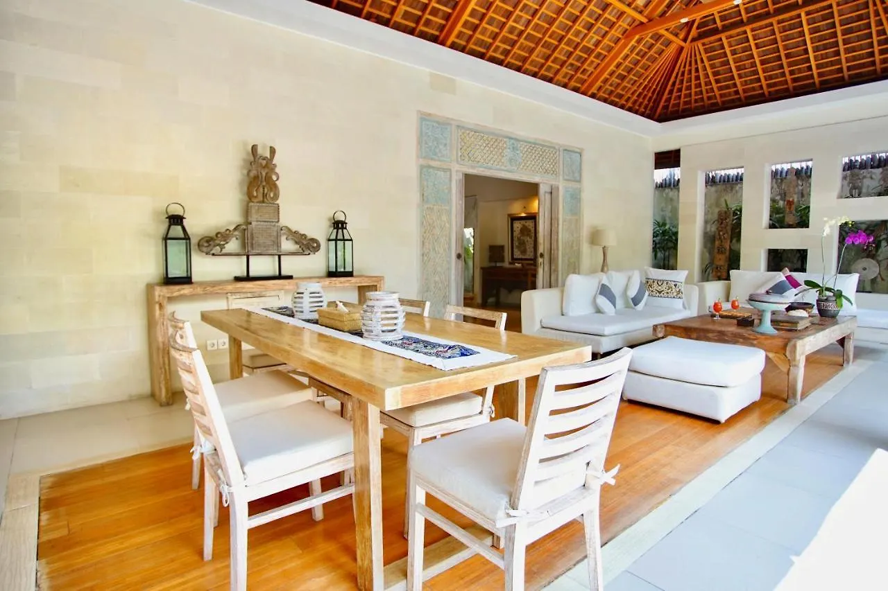 Villa Bali Asri Batubelig Seminyak  Indonesia