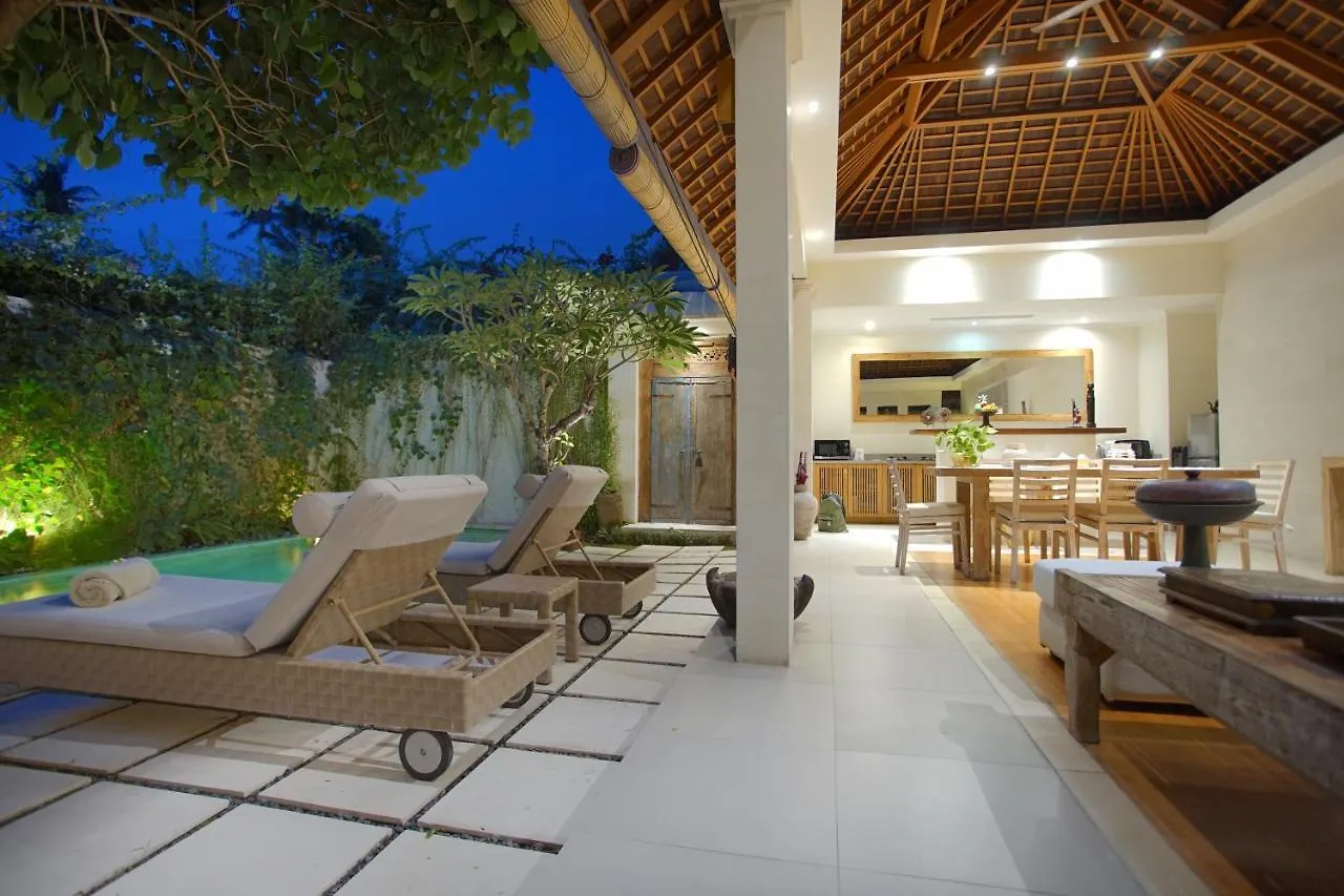 Villa Bali Asri Batubelig Seminyak