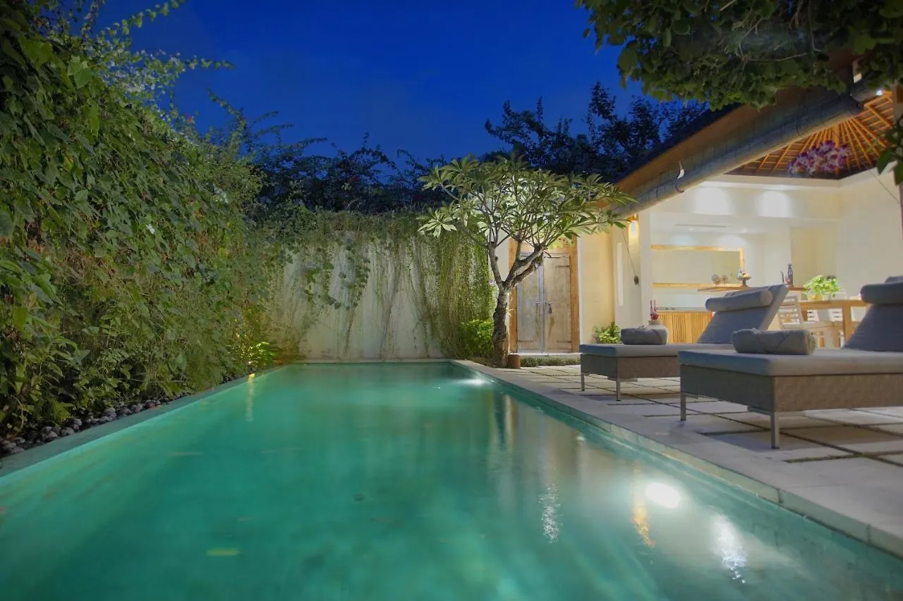 Villa Bali Asri Batubelig Seminyak  Indonesia